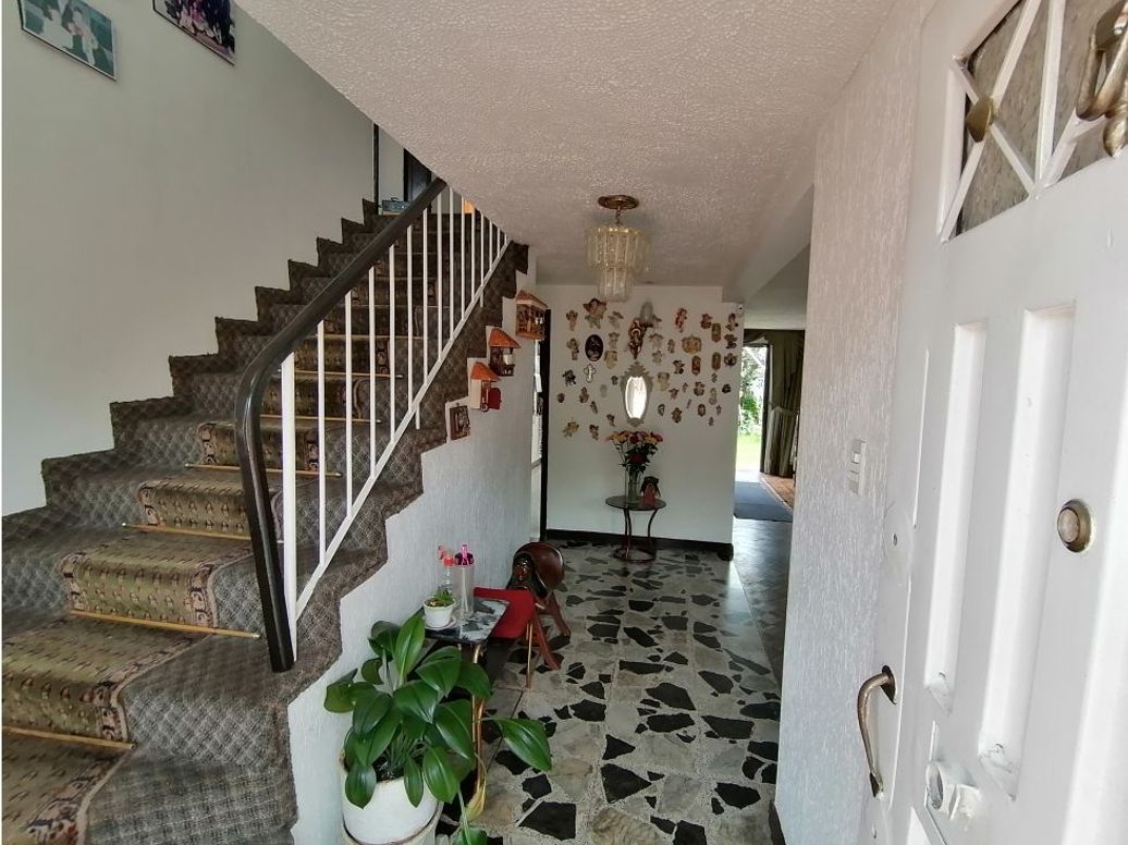 Casa de 4 alcobas en venta en La Castellana, Bogotá, 237 m² · foto 4 de 20