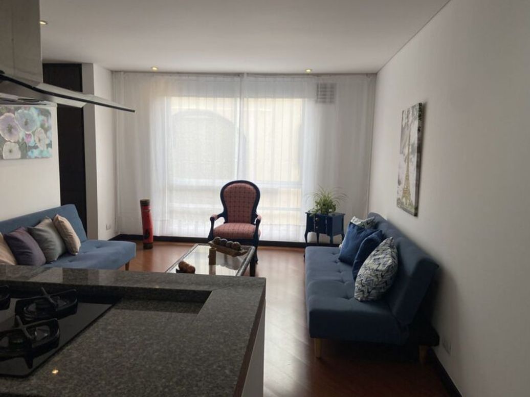 Apartamento de 1 alcoba en venta en Chico Norte Et. Iii, Bogotá, 49 m² · foto 2 de 17