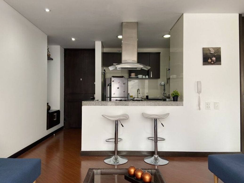 Apartamento de 1 alcoba en venta en Chico Norte Et. Iii, Bogotá, 49 m² · foto 4 de 17