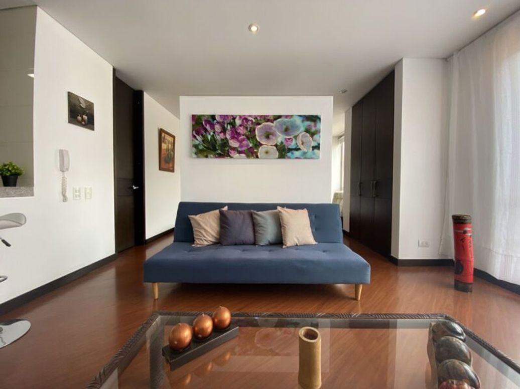 Apartamento de 1 alcoba en venta en Chico Norte Et. Iii, Bogotá, 49 m² · foto 3 de 17