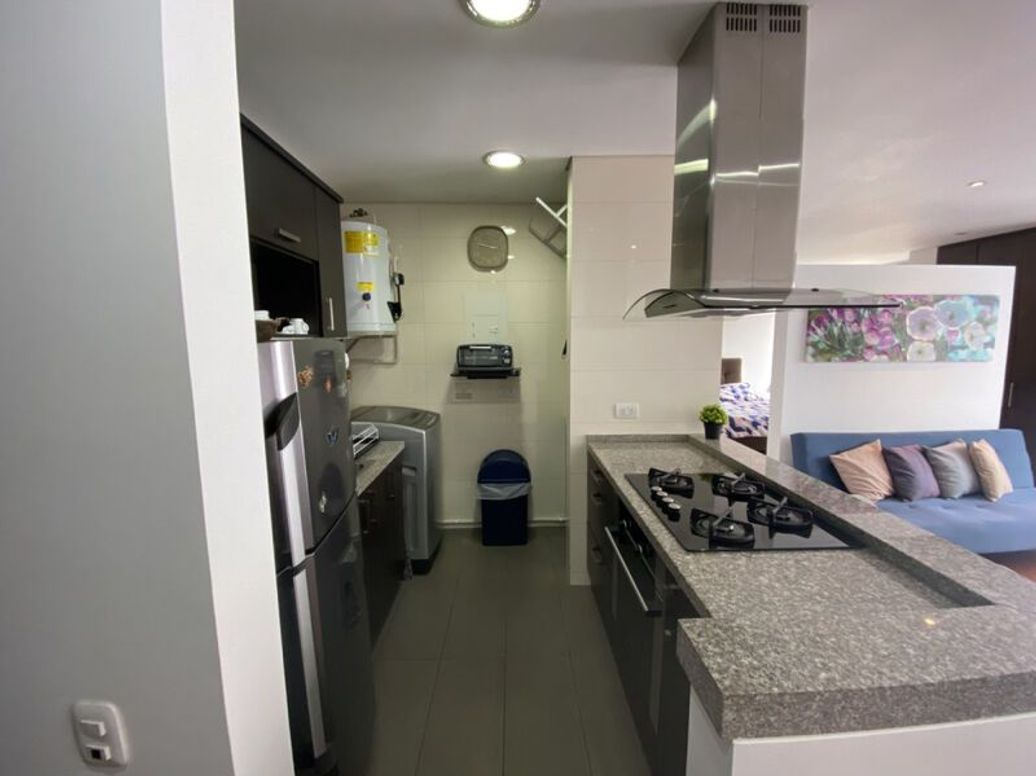 Apartamento de 1 alcoba en venta en Chico Norte Et. Iii, Bogotá, 49 m² · foto 5 de 17