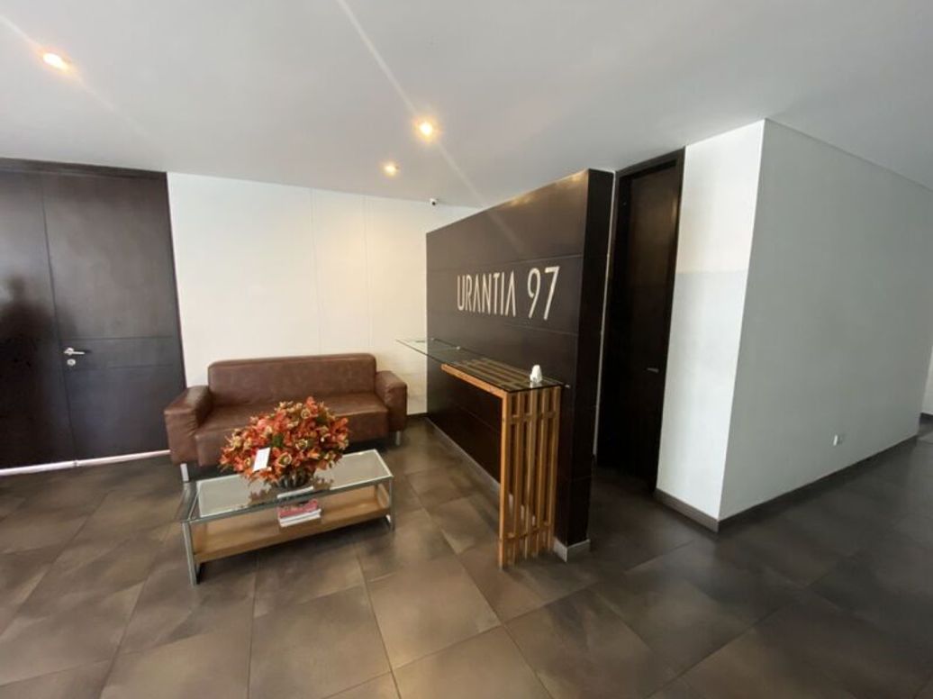 Apartamento de 1 alcoba en venta en Chico Norte Et. Iii, Bogotá, 49 m² · foto 14 de 17