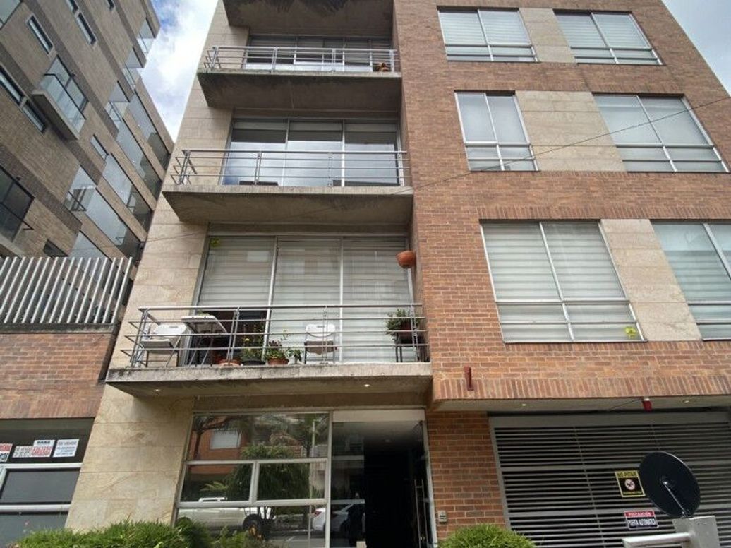 Apartamento de 1 alcoba en venta en Chico Norte Et. Iii, Bogotá, 49 m² · foto 17 de 17