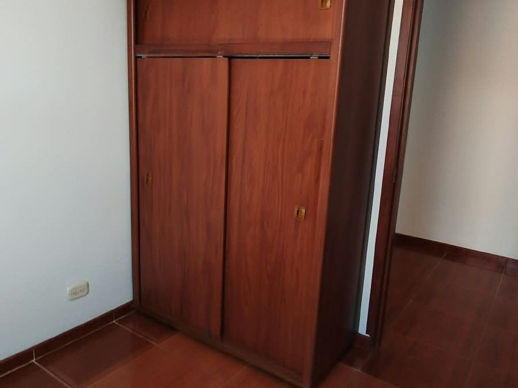 Apartamento de 3 alcobas en venta en Campo Alegre, Bogotá, 55 m² · foto 11 de 15