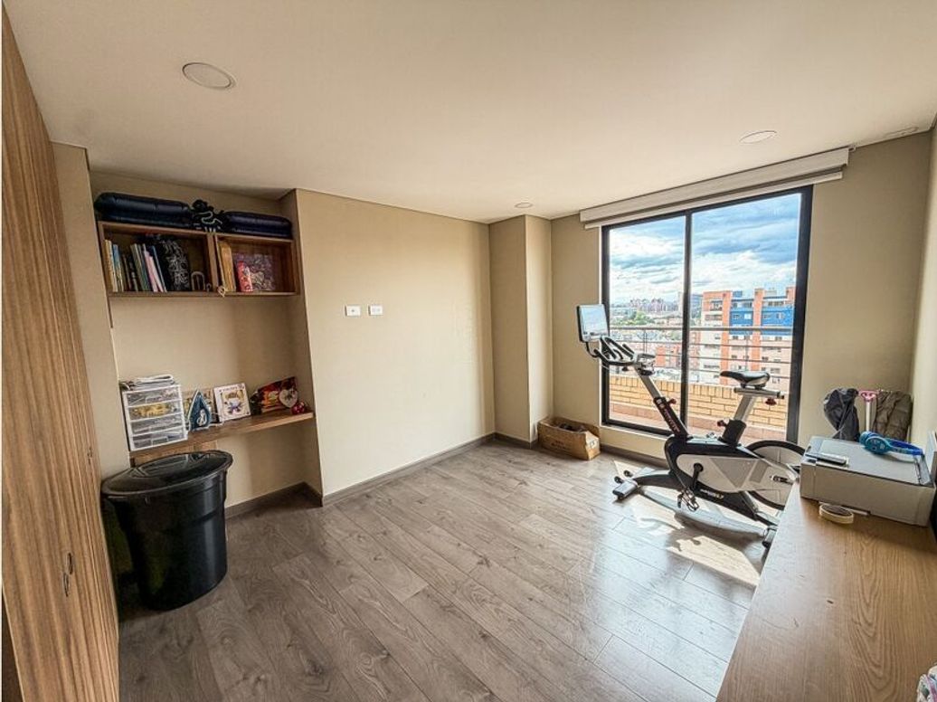 Apartamento de 3 alcobas en venta en Puente Largo, Bogotá, 176 m² · foto 19 de 20