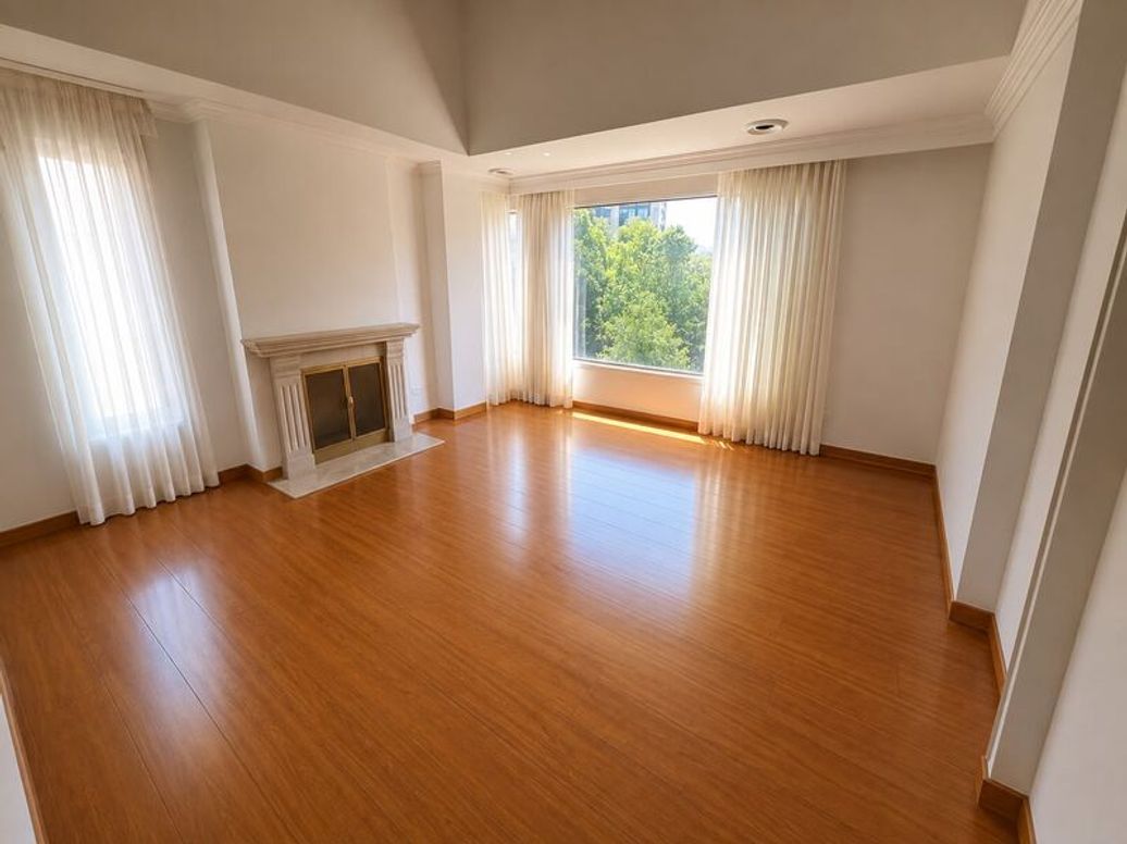 Apartamento de 4 alcobas en venta en Santa Bibiana, Bogotá, 204 m² · foto 2 de 10
