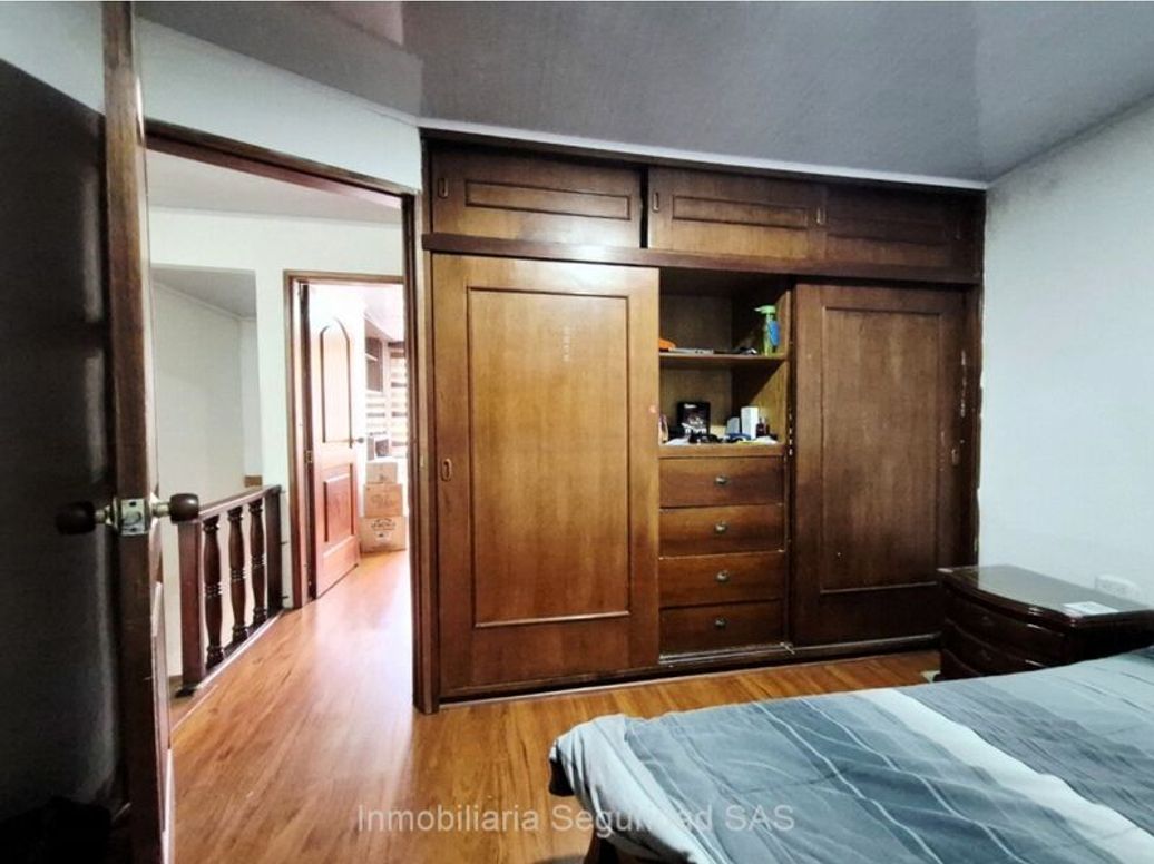 Casa de 4 alcobas en venta en Carvajal, Bogotá, 168 m² · foto 11 de 17