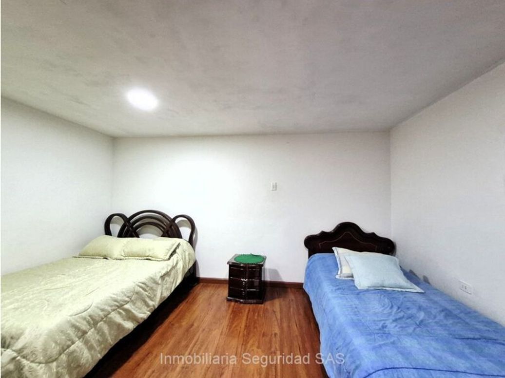 Casa de 4 alcobas en venta en Carvajal, Bogotá, 168 m² · foto 14 de 17