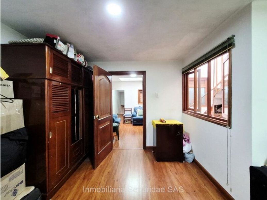 Casa de 4 alcobas en venta en Carvajal, Bogotá, 168 m² · foto 15 de 17