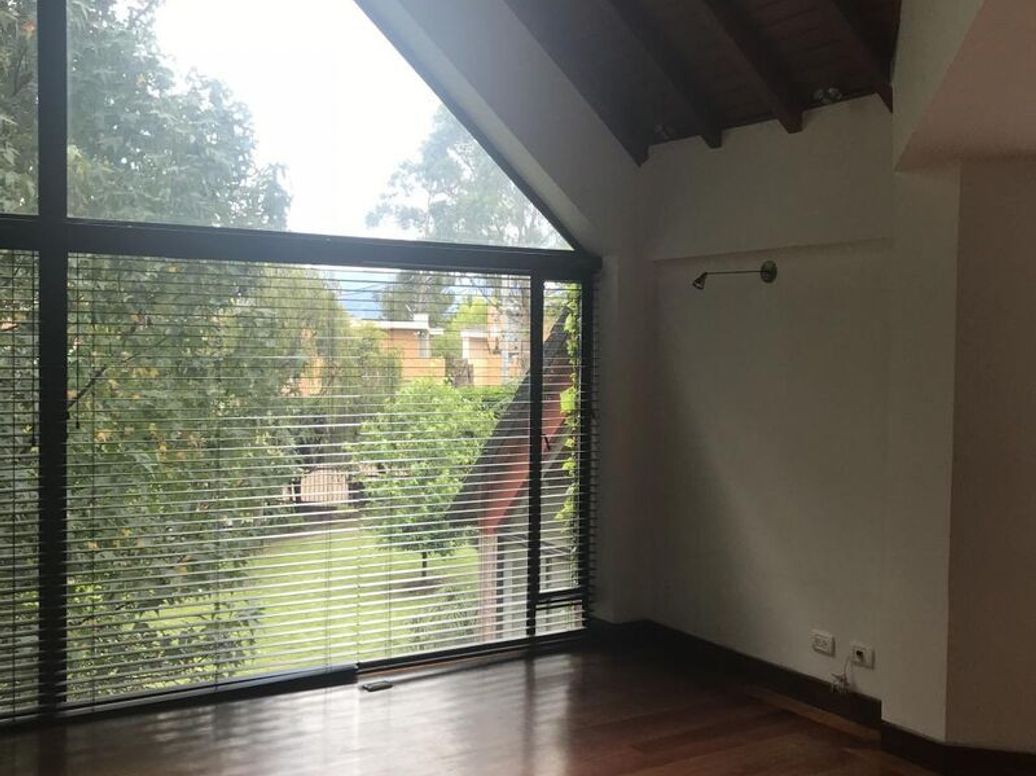 Casa de 4 alcobas en venta en Niza Norte, Bogotá, 314 m² · foto 8 de 20