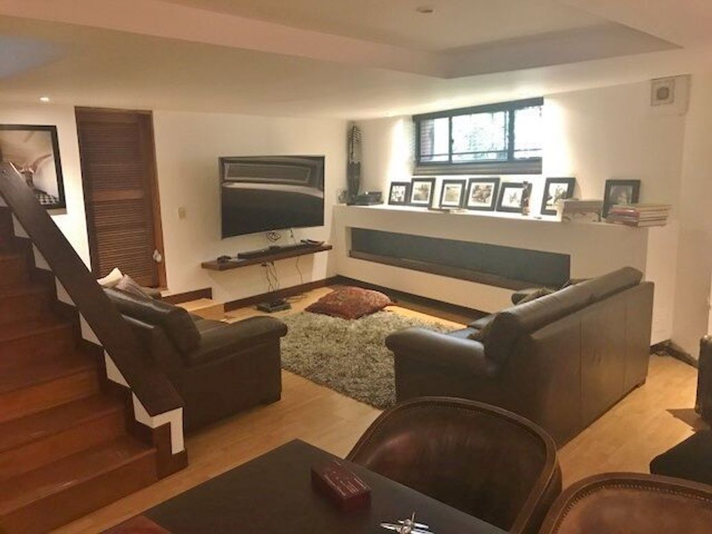 Casa de 4 alcobas en venta en Niza Norte, Bogotá, 314 m² · foto 15 de 20