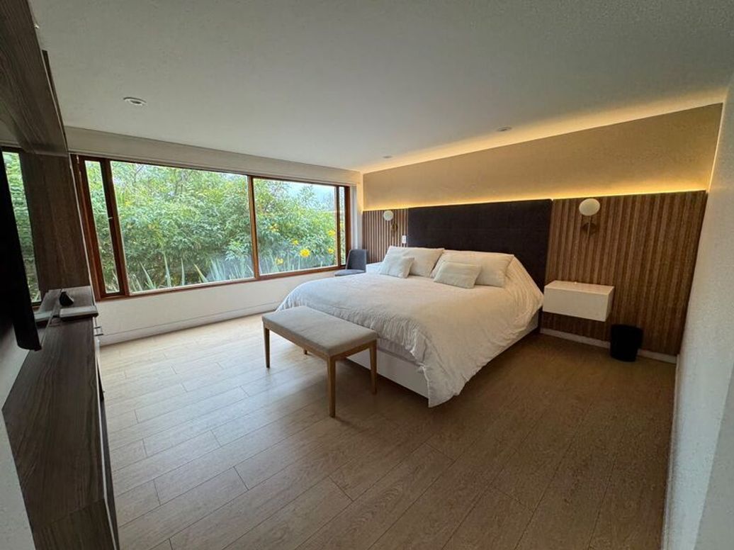Casa de 3 alcobas en venta en Suba Naranjos, Bogotá, 256 m² · foto 11 de 20