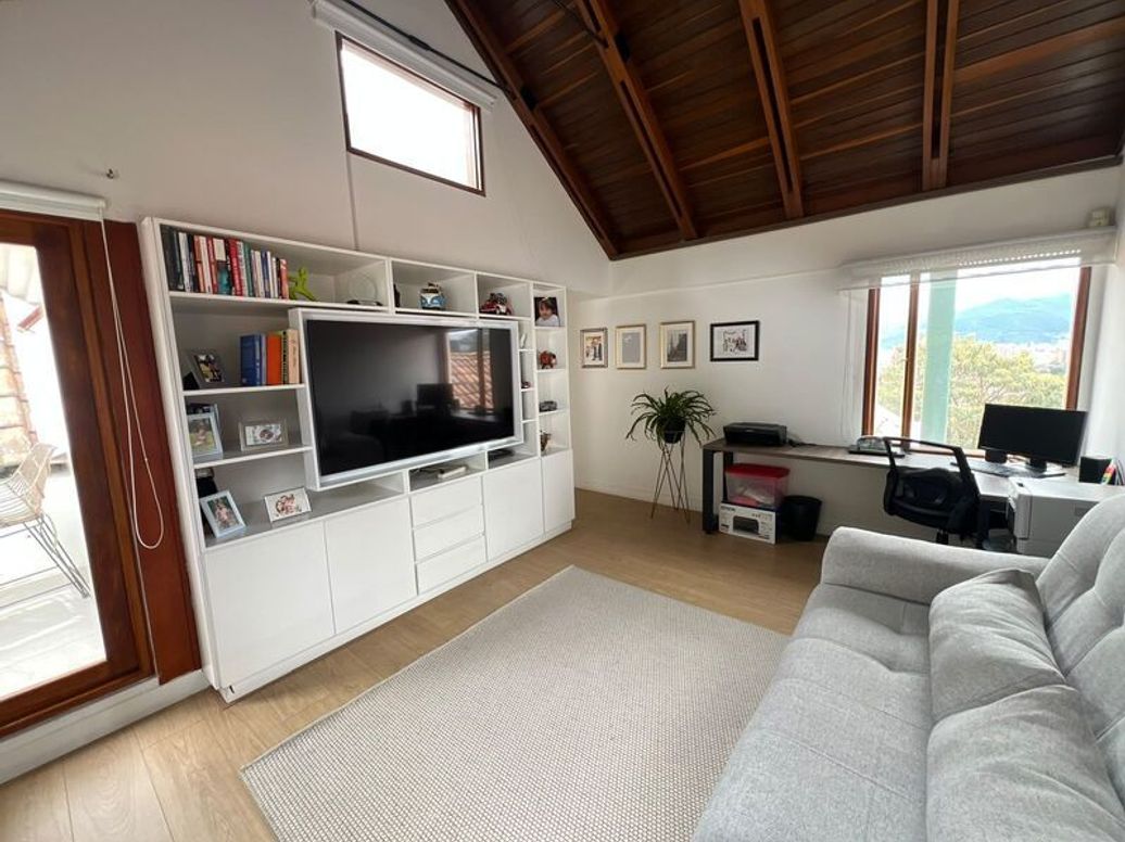 Casa de 3 alcobas en venta en Suba Naranjos, Bogotá, 256 m² · foto 19 de 20