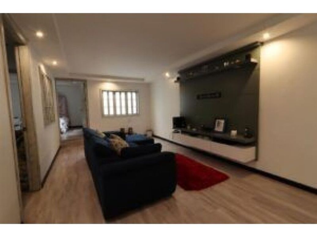 Casa de 4 alcobas en venta en Paris Gaitan, Bogotá, 180 m² · foto 6 de 14