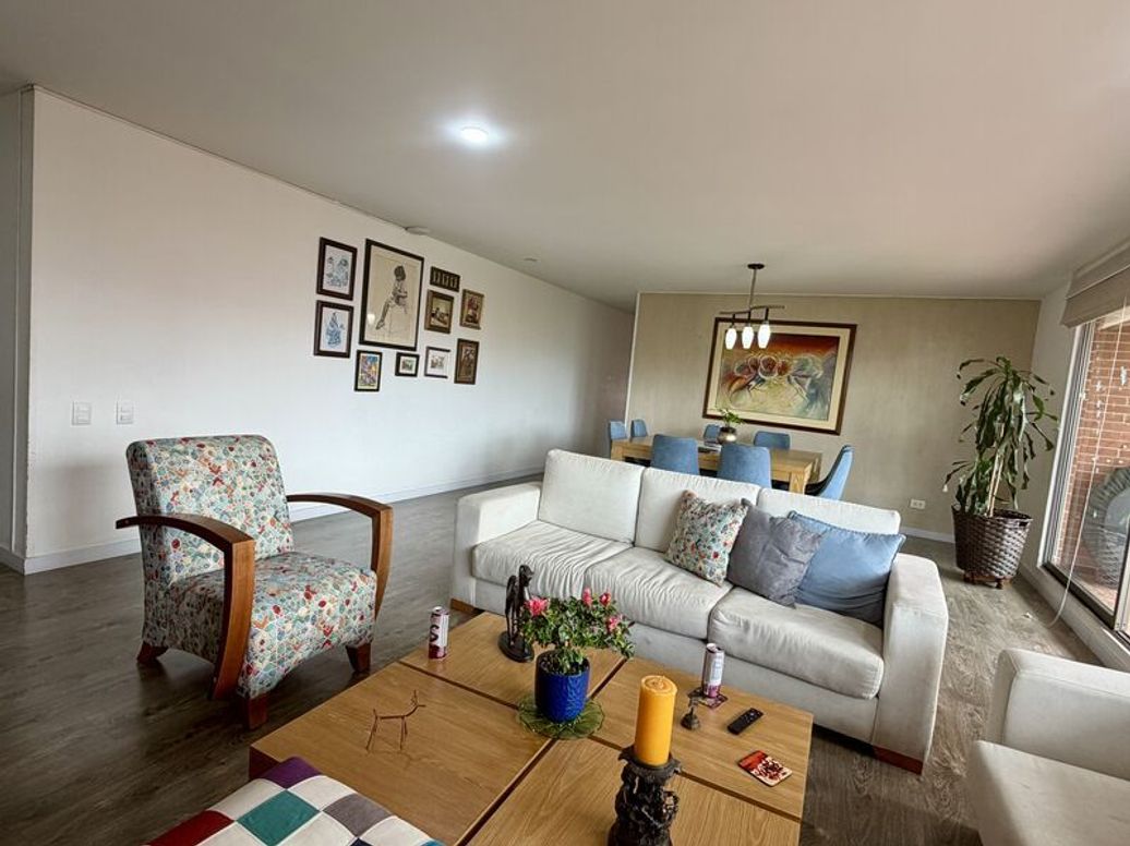 Apartamento de 3 alcobas en venta en Cr Versalles, Bogotá, 180 m² · foto 6 de 20
