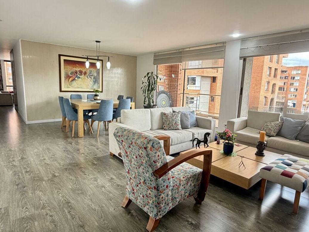 Apartamento de 3 alcobas en venta en Cr Versalles, Bogotá, 180 m² · foto 4 de 20