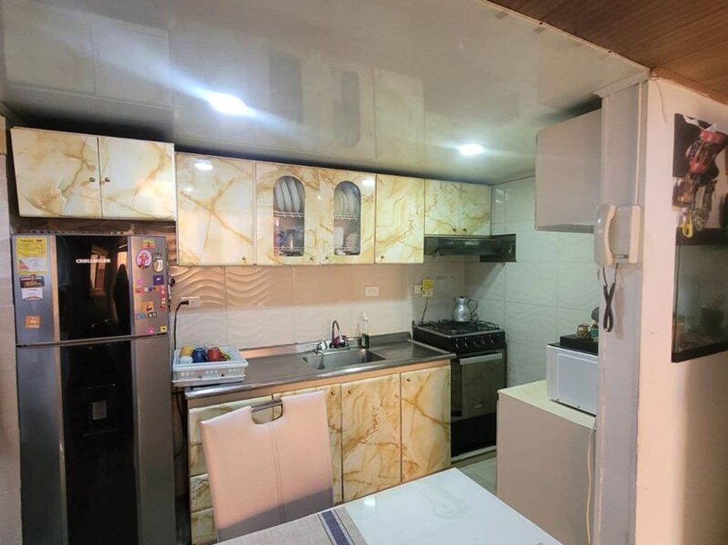 Apartamento de 2 alcobas en venta en Corabastos, Bogotá, 55 m² · foto 5 de 15