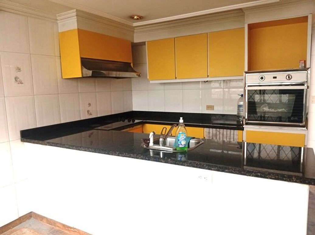 Apartamento de 3 alcobas en venta en Santa Barbara Central, Bogotá, 147 m² · foto 12 de 20