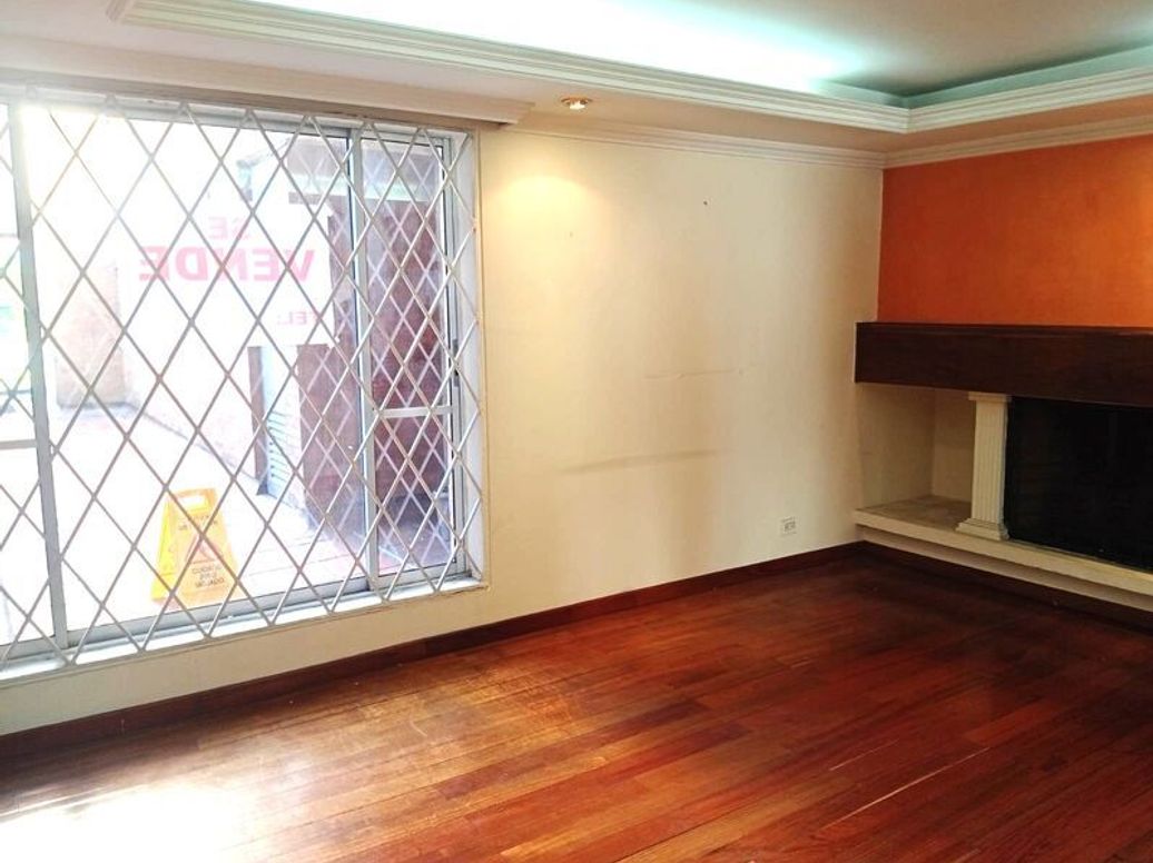 Apartamento de 3 alcobas en venta en Santa Barbara Central, Bogotá, 147 m² · foto 5 de 20