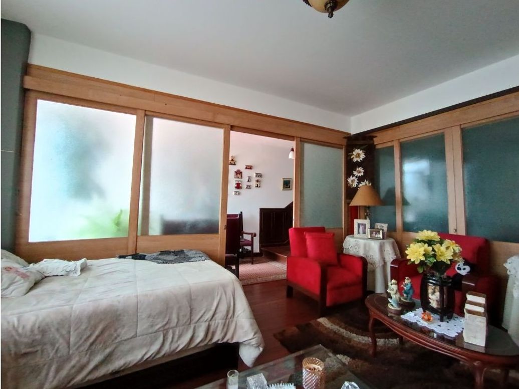 Casa de 9 alcobas en venta en La Soledad, Bogotá, 350 m² · foto 7 de 20