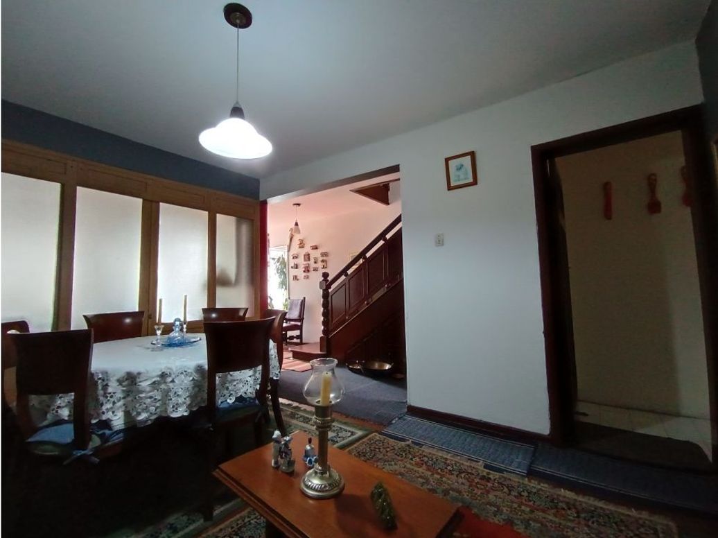 Casa de 9 alcobas en venta en La Soledad, Bogotá, 350 m² · foto 6 de 20