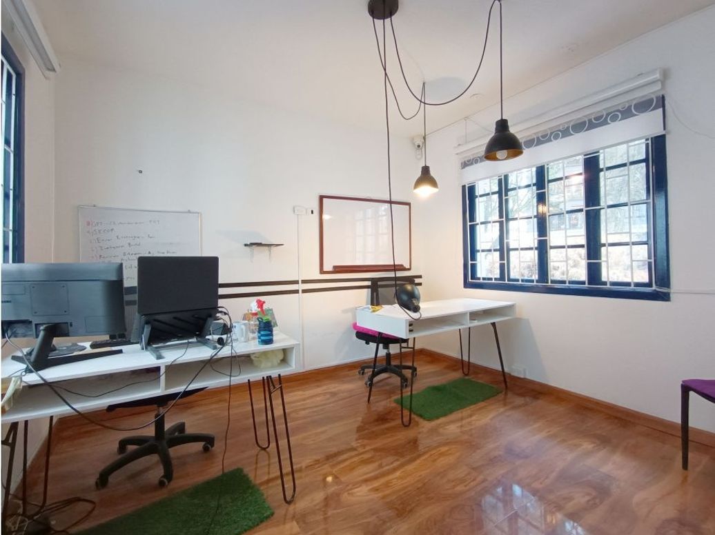 Casa de 9 alcobas en venta en San Luis, Bogotá, 297 m² · foto 17 de 20