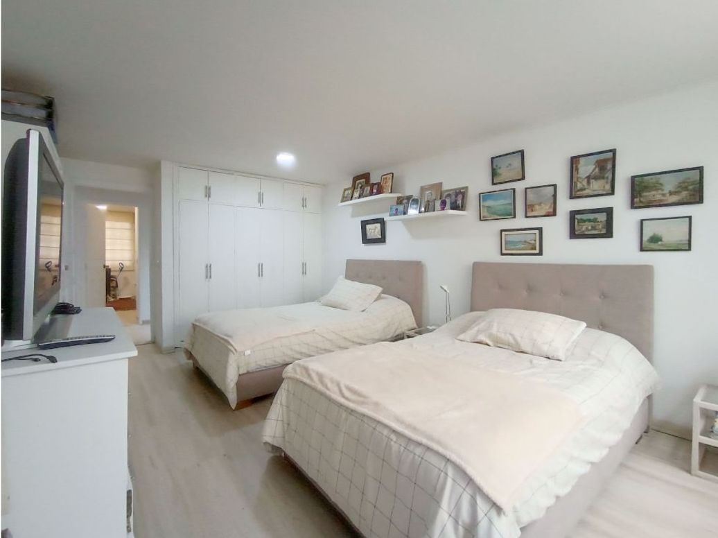 Apartamento de 3 alcobas en venta en Chicó Norte, Bogotá, 251 m² · foto 18 de 20