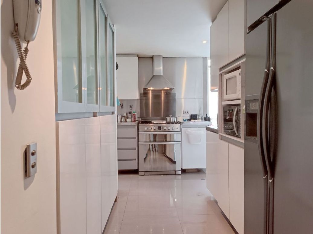 Apartamento de 3 alcobas en venta en Chicó Norte, Bogotá, 251 m² · foto 5 de 20