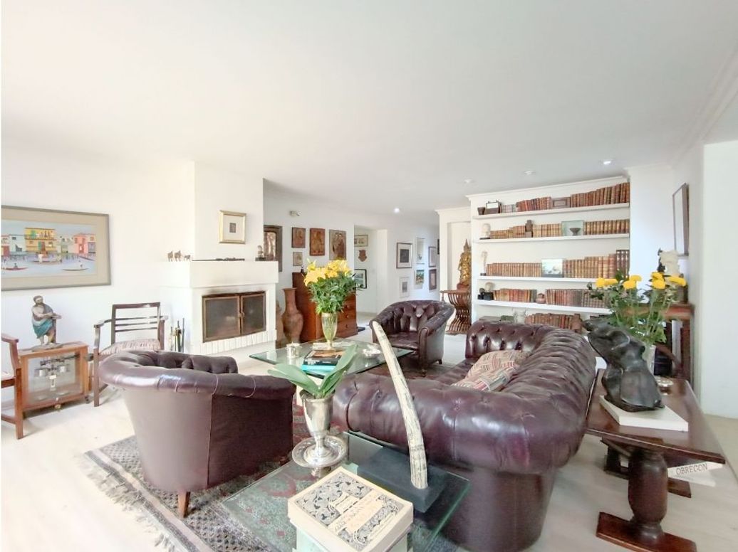 Apartamento de 3 alcobas en venta en Chicó Norte, Bogotá, 251 m² · foto 10 de 20