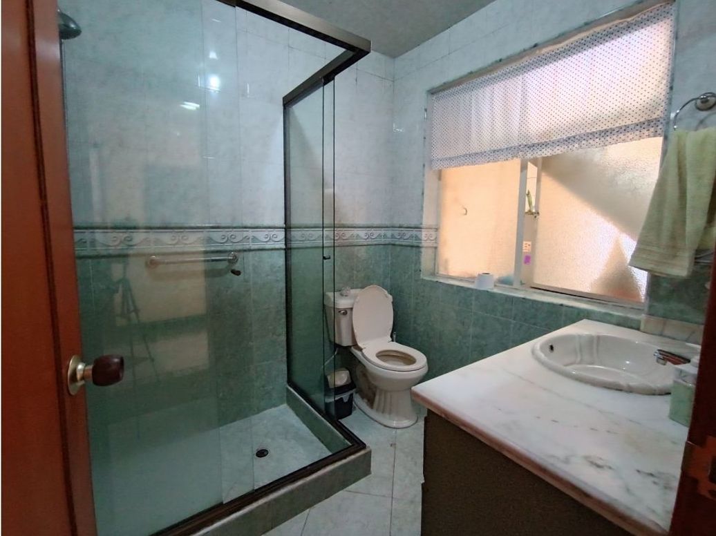 Casa de 7 alcobas en venta en La Patria, Bogotá, 259 m² · foto 16 de 19