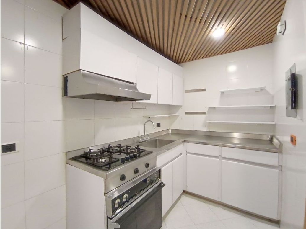 Apartaestudio en venta en Los Rosales, Bogotá, 42 m² · foto 5 de 12
