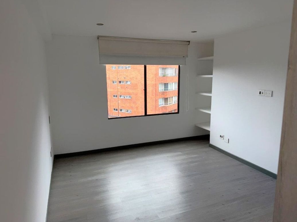Apartamento de 3 alcobas en arriendo en Ingemar, Bogotá, 104 m² · foto 15 de 20
