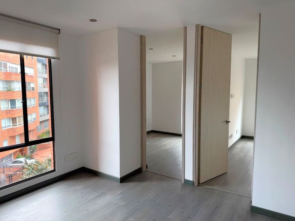 Apartamento de 3 alcobas en arriendo en Ingemar, Bogotá, 104 m² · foto 18 de 20