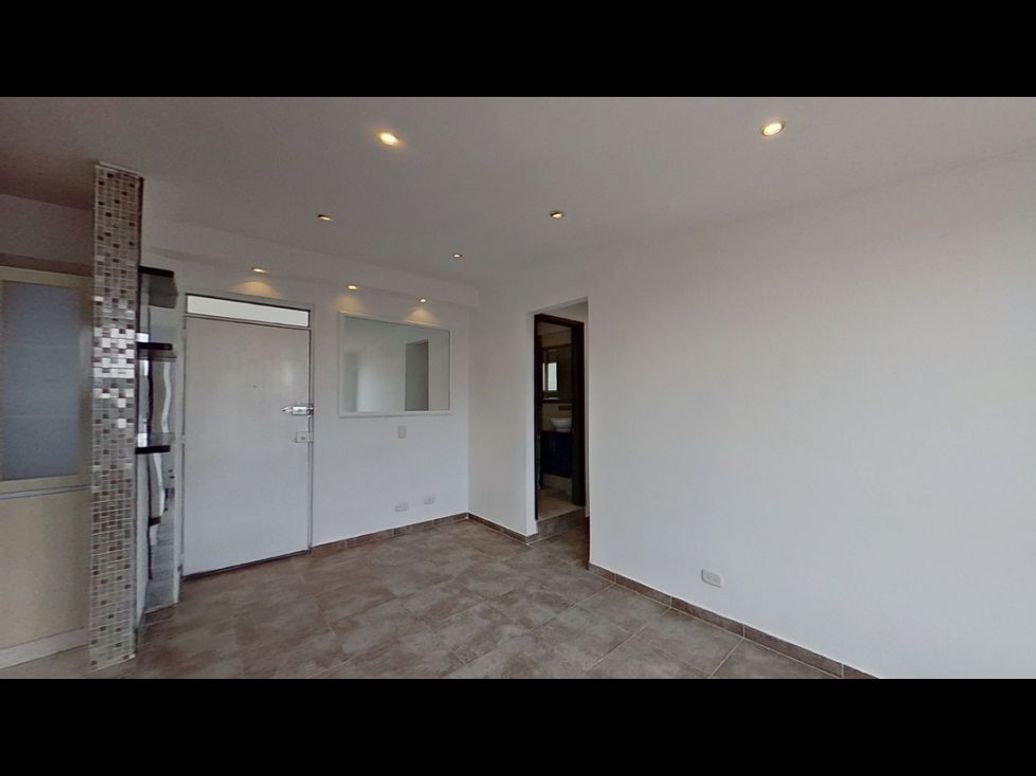 Apartamento de 3 alcobas en venta en Zona Franca, Bogotá, 48 m² · foto 2 de 15
