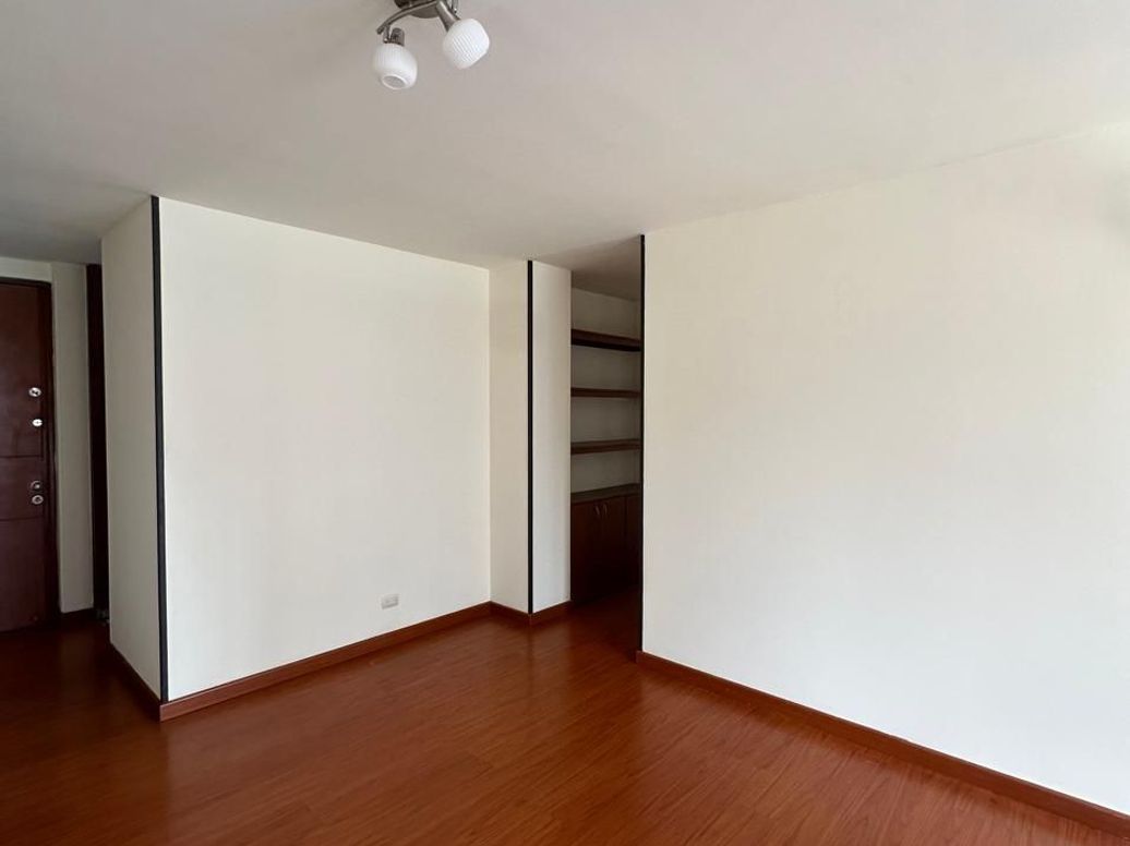 Apartamento de 3 alcobas en arriendo en El Plan, Bogotá, 90 m² · foto 2 de 20