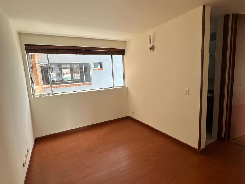 Apartamento de 3 alcobas en arriendo en El Plan, Bogotá, 90 m² · foto 4 de 20