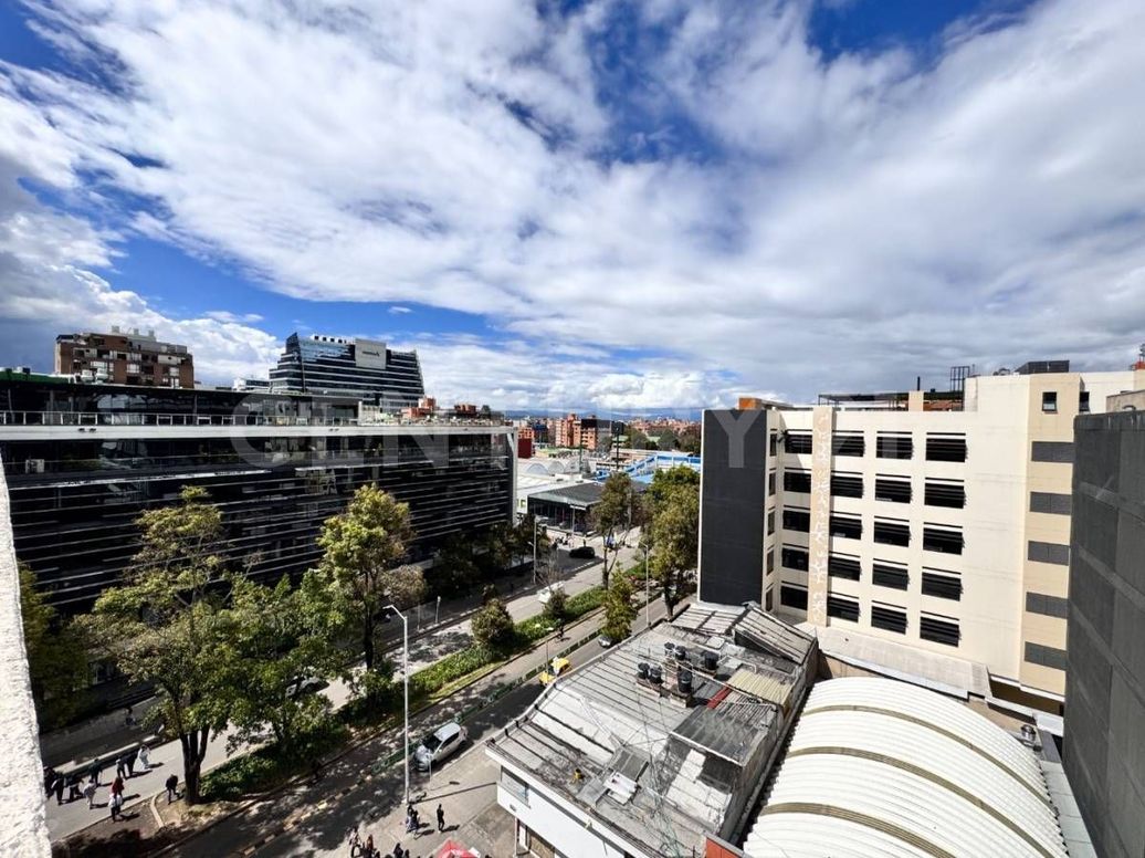 Apartaestudio en venta en Chicó Norte 2, Bogotá, 17 m² · foto 7 de 7