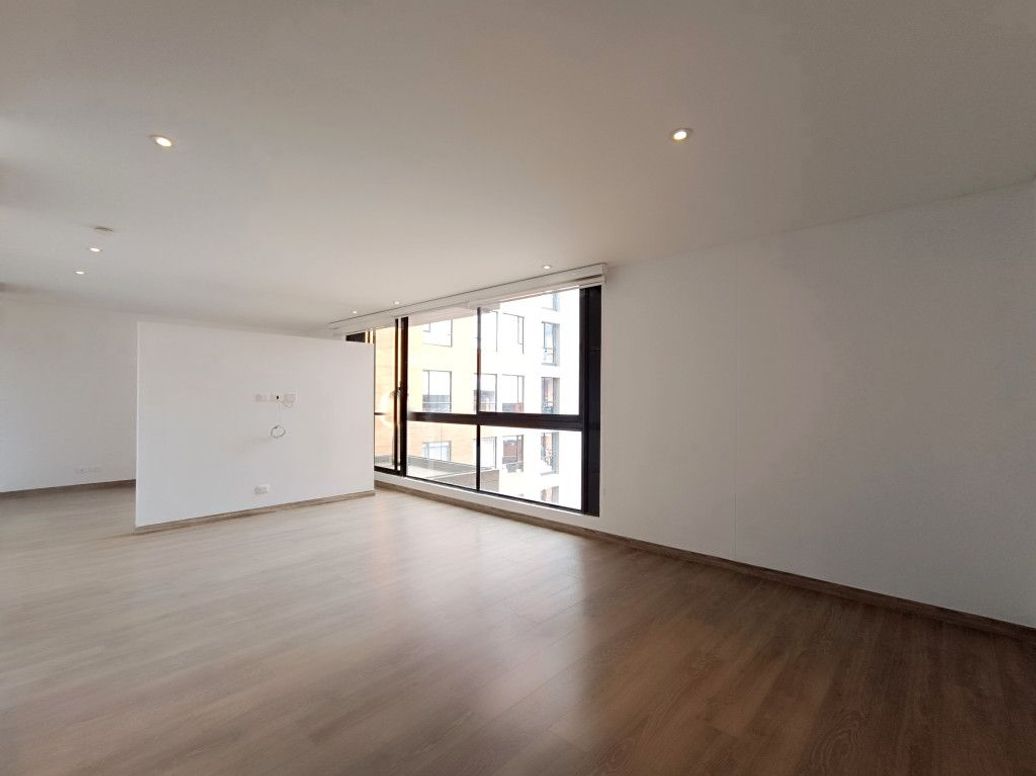 APARTAMENTO EN ARRIENDO en Puente Largo