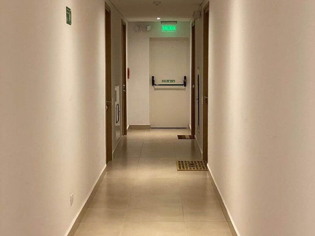 Apartamento de 3 alcobas en venta en Prado Veraniego Norte, Bogotá, 66 m² · foto 4 de 20