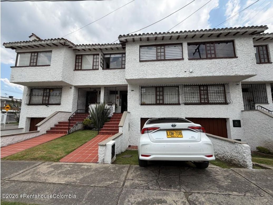 Casa en venta en Puente Largo, Bogotá · foto 2 de 20