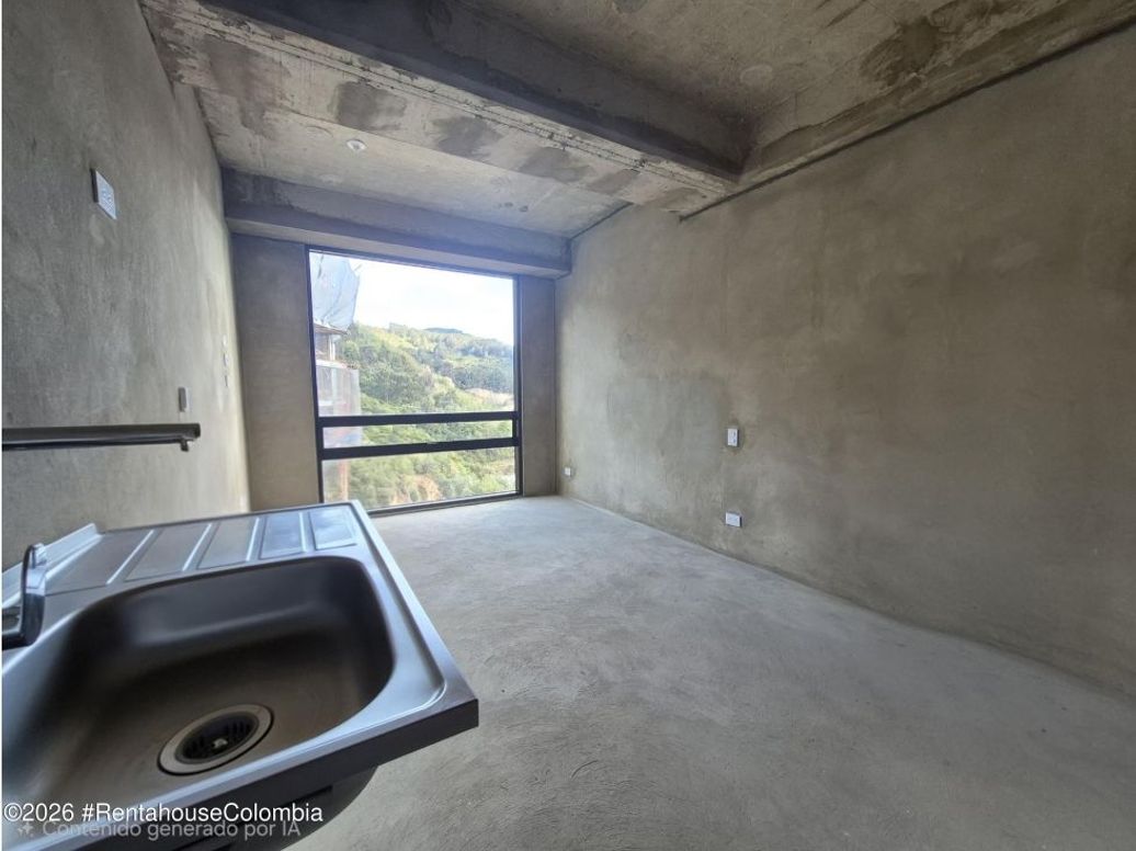 Apartamento de 1 alcoba en venta en Bosque De Pinos, Bogotá, 22 m² · foto 3 de 8