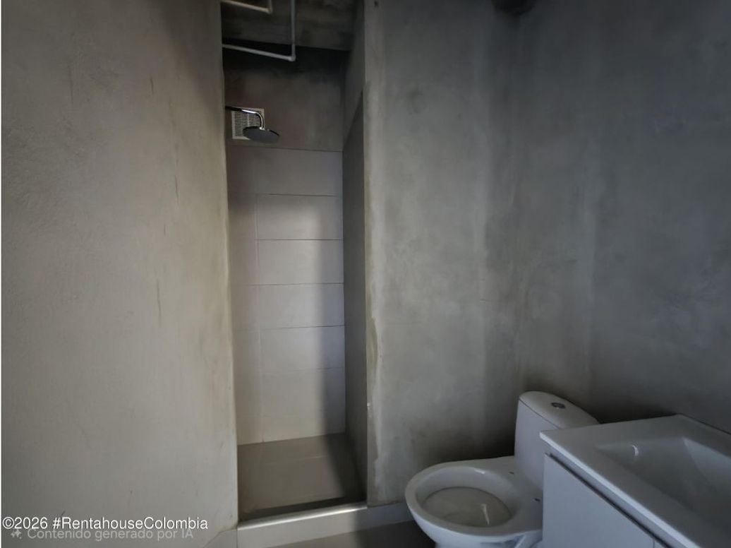 Apartamento de 1 alcoba en venta en Bosque De Pinos, Bogotá, 22 m² · foto 4 de 8
