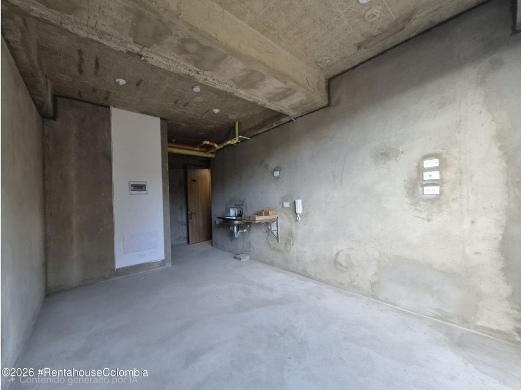 Apartamento de 1 alcoba en venta en Bosque De Pinos, Bogotá, 22 m² · foto 5 de 8