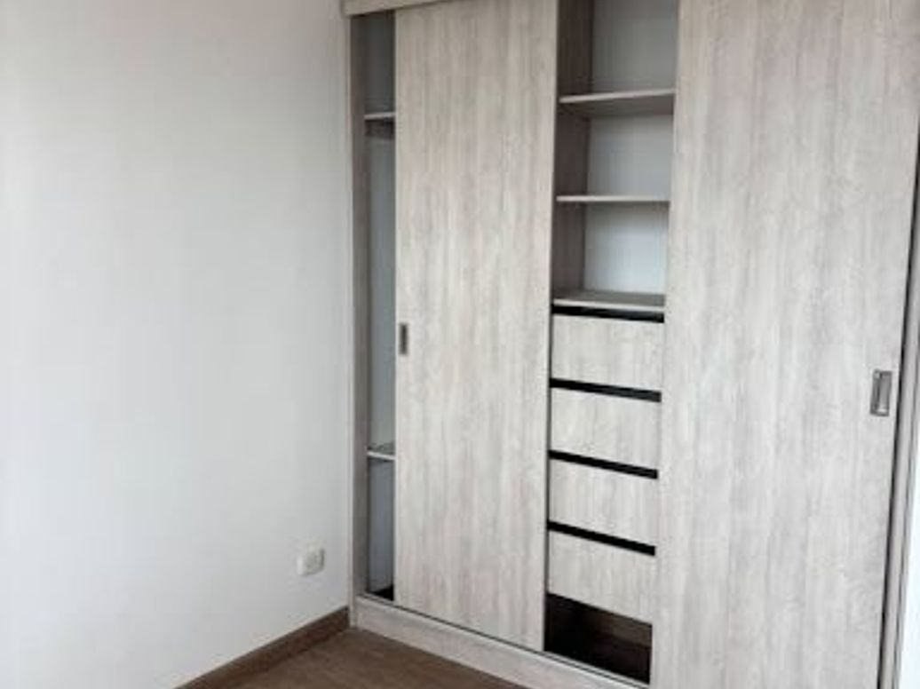 Apartamento de 1 alcoba en arriendo en Villa Del Prado, Bogotá, 36 m² · foto 6 de 9