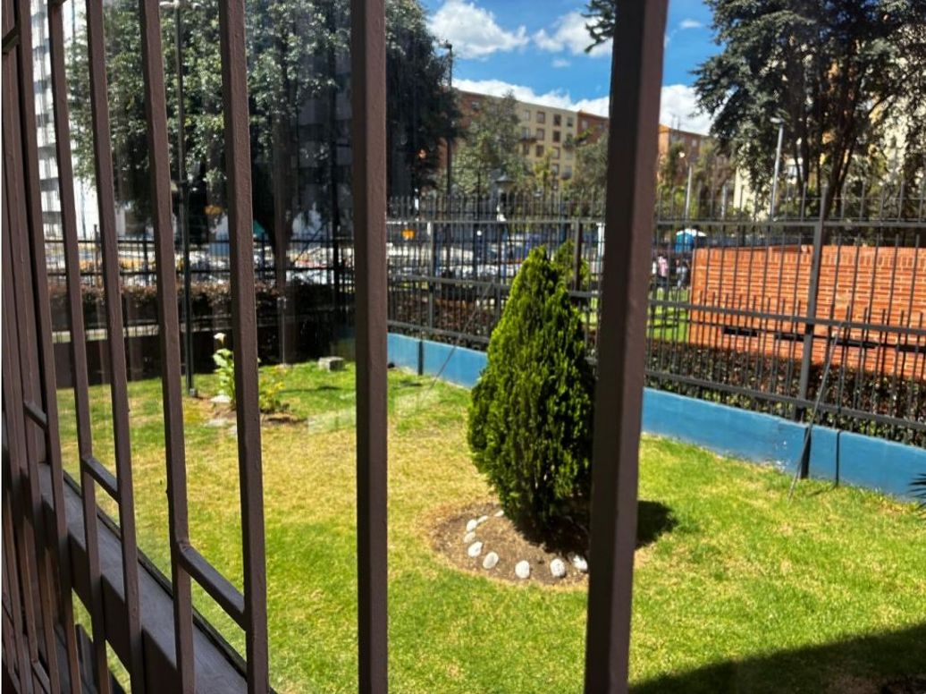 Apartamento de 3 alcobas en venta en Ciudad Salitre Occidental, Bogotá, 88 m² · foto 15 de 17