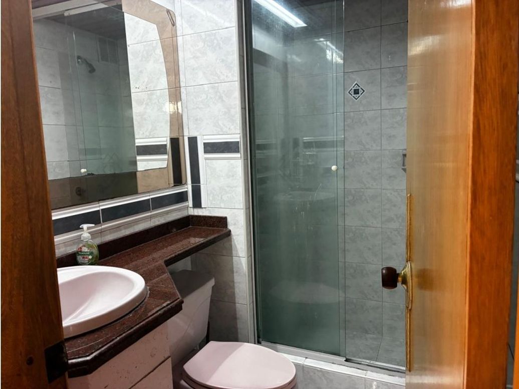 Apartamento de 3 alcobas en venta en Ciudad Salitre Occidental, Bogotá, 88 m² · foto 5 de 17