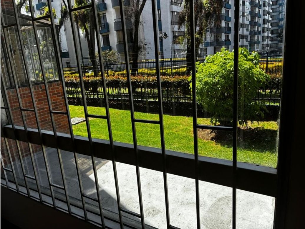Apartamento de 3 alcobas en venta en Ciudad Salitre Occidental, Bogotá, 88 m² · foto 7 de 17