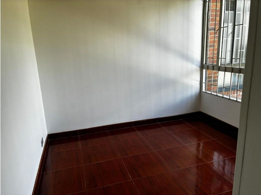 Apartamento de 3 alcobas en venta en Ciudad Salitre Occidental, Bogotá, 88 m² · foto 10 de 17