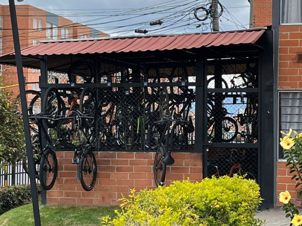 Apartamento de 3 alcobas en venta en Atlanta, Bogotá, 44 m² · foto 13 de 13