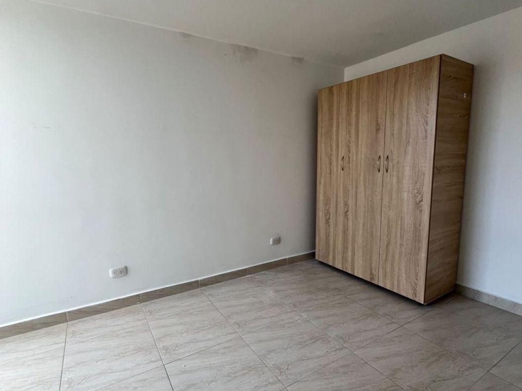 Apartamento de 2 alcobas en venta en Atlanta, Bogotá, 40 m² · foto 8 de 14